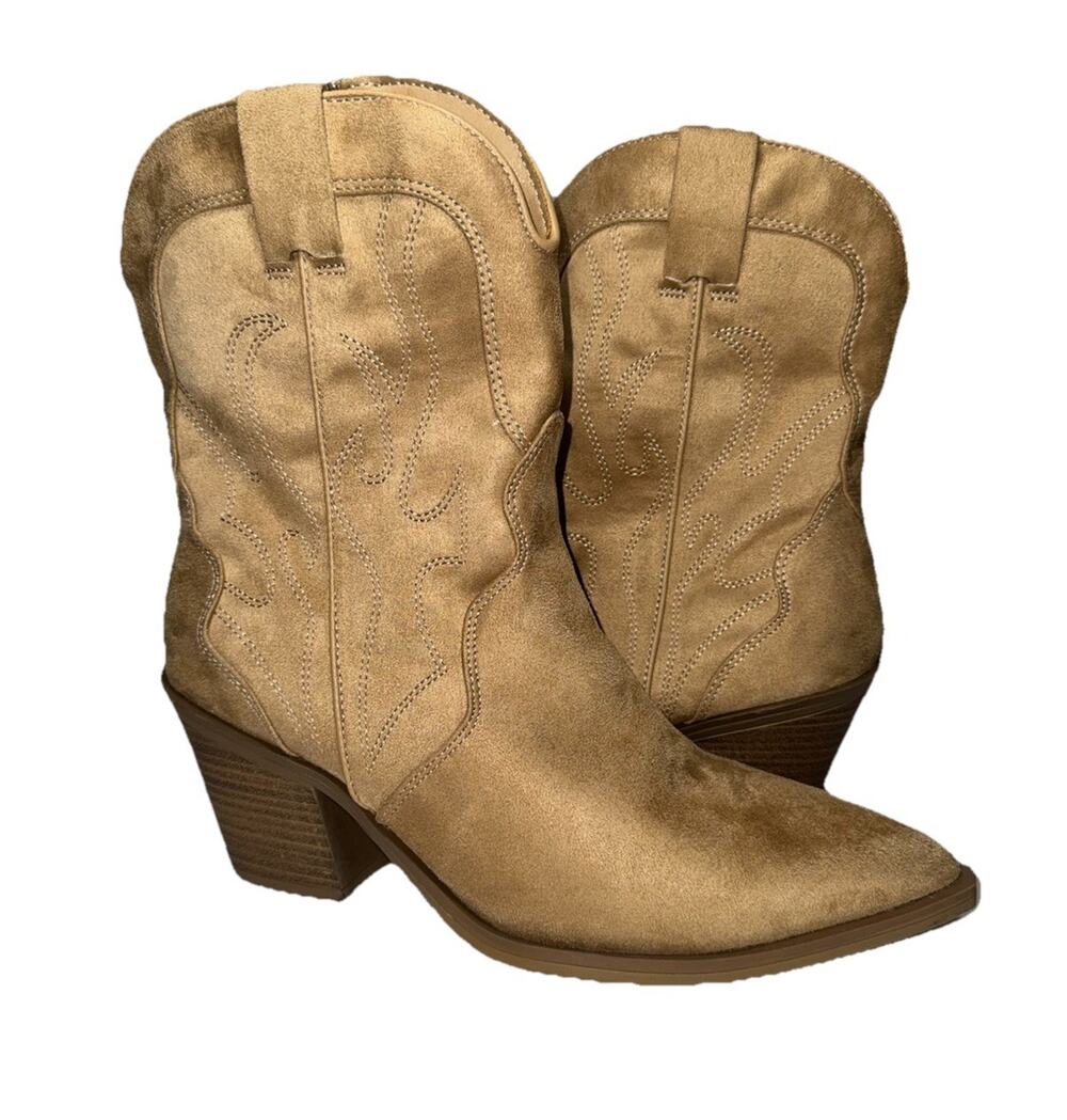 Womens Cowgirl Boots 8.5 M Western Ankle Boots Tan Pointed Toe Country Chic Boho